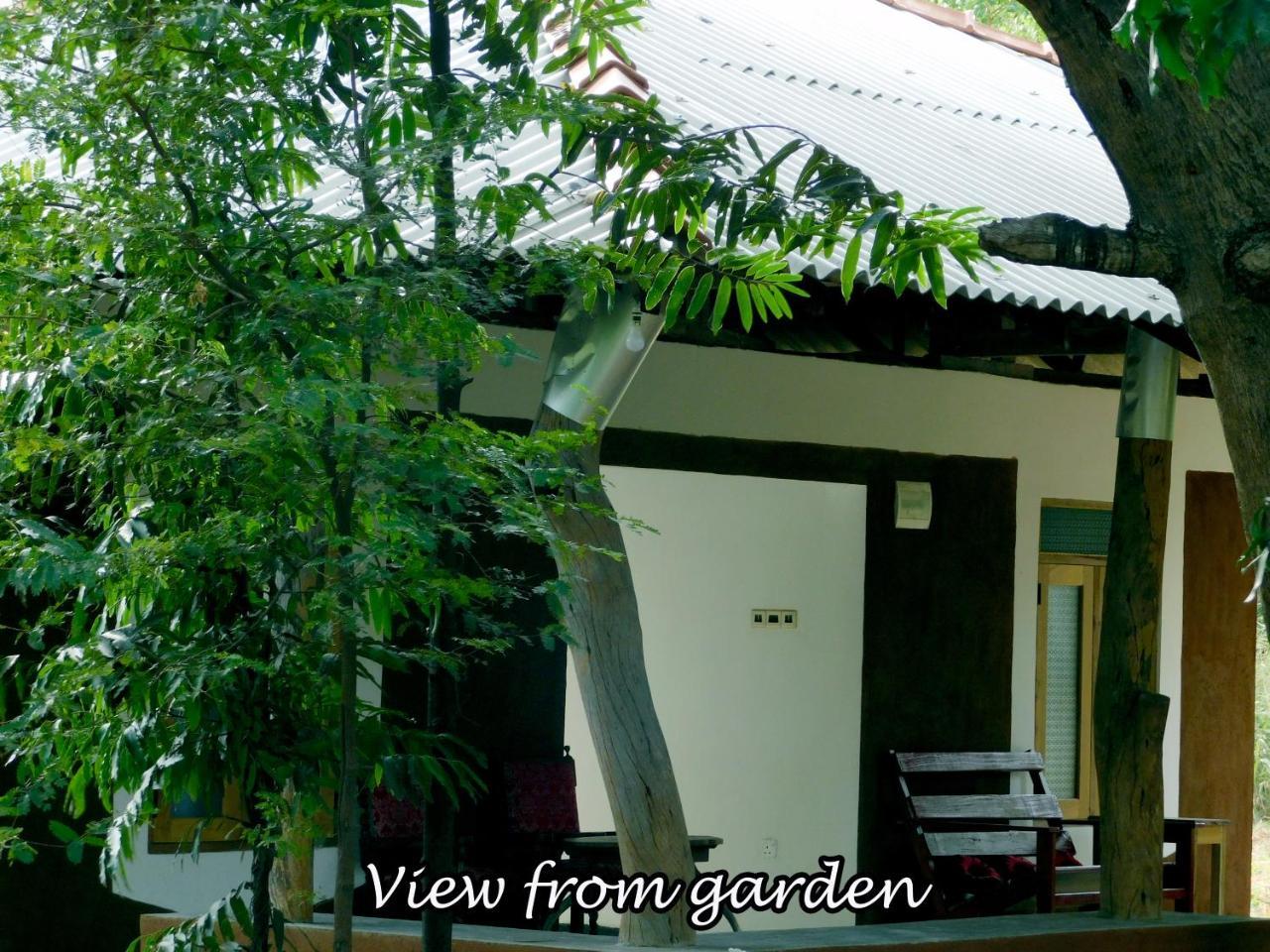 Apartamento Yala Avian Eye Safari Buttala Exterior foto